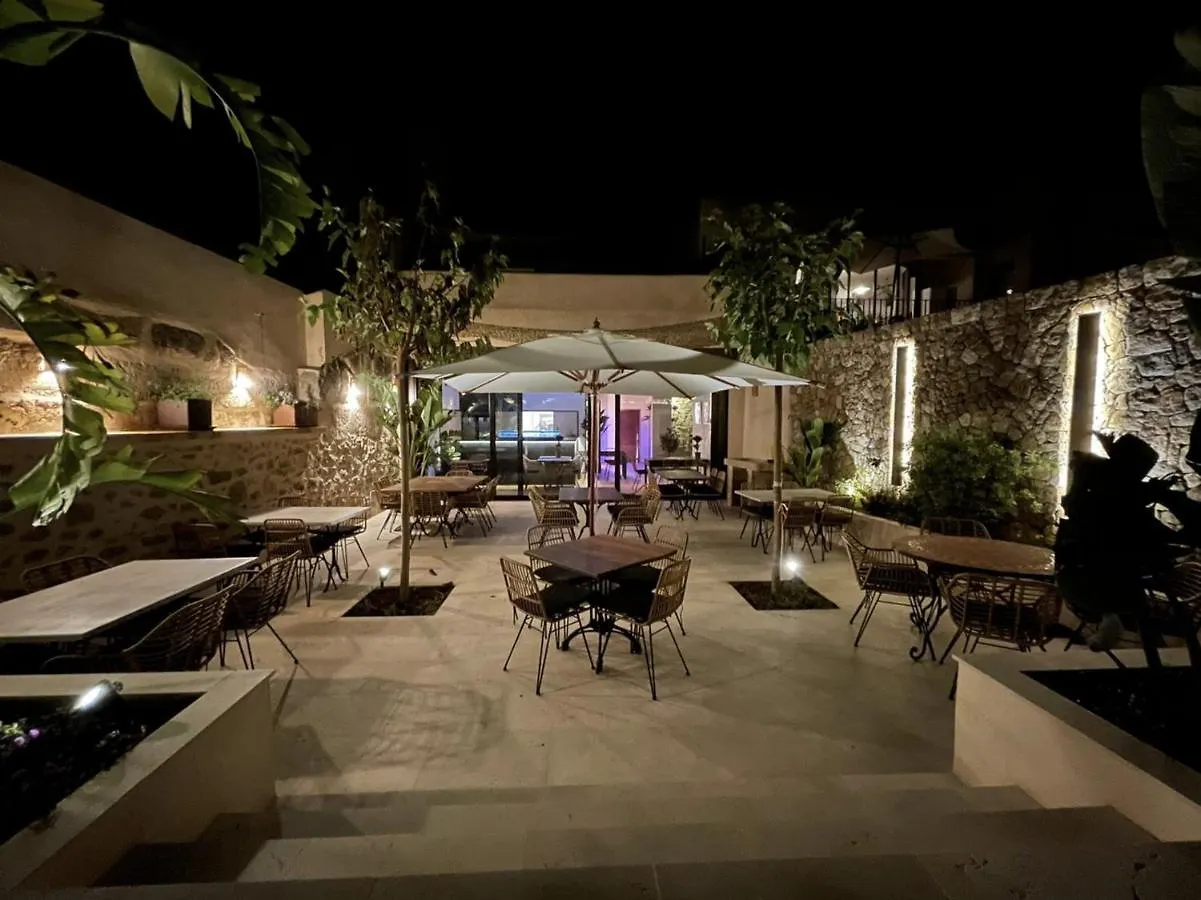 Petit Hotel C'An Mel Cas Concos